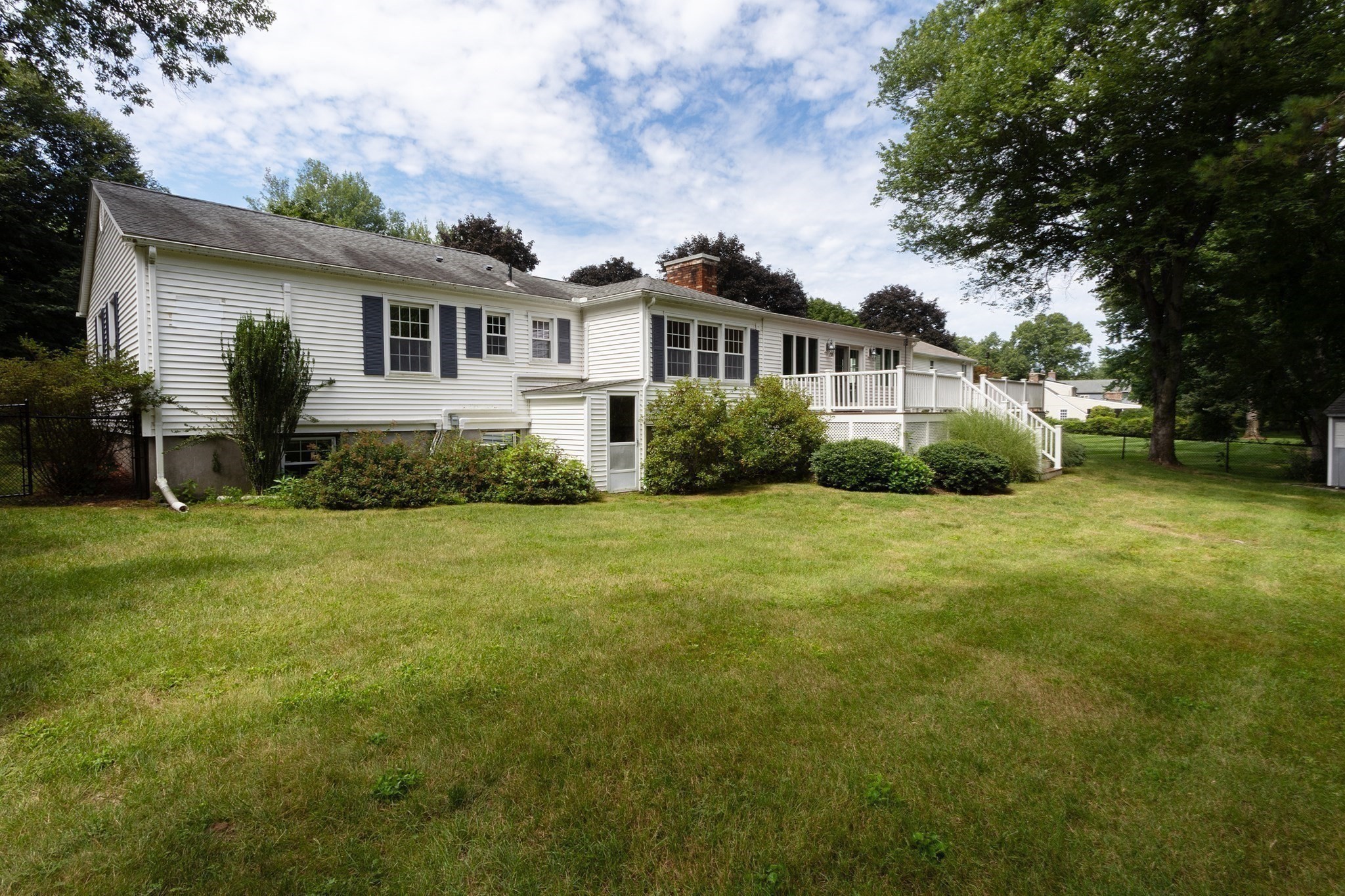 93 Wyndward Rd Property Photo 40