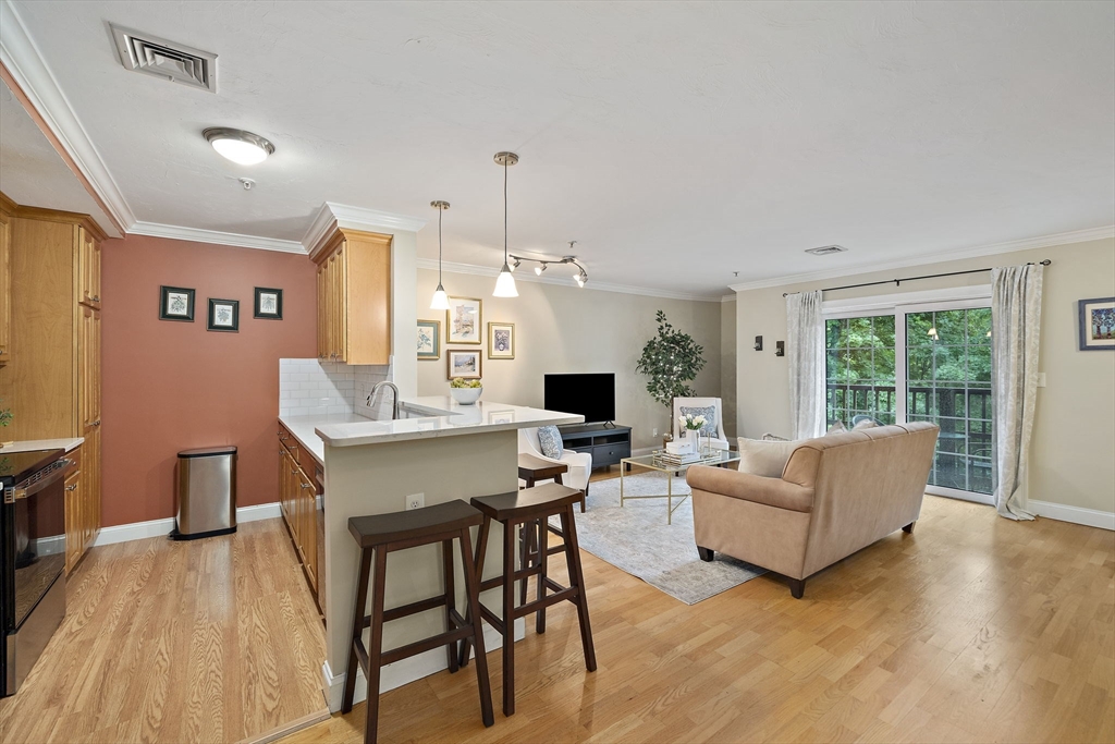 4 Forge Pond # C Property Photo 2