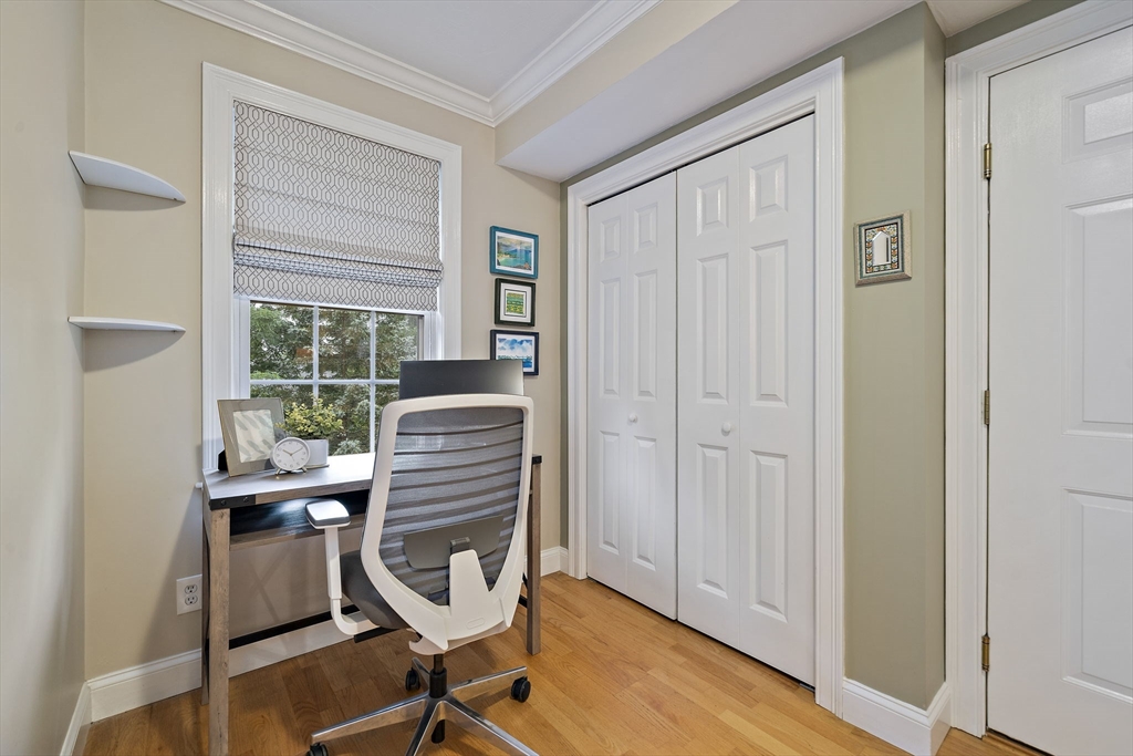 4 Forge Pond # C Property Photo 9