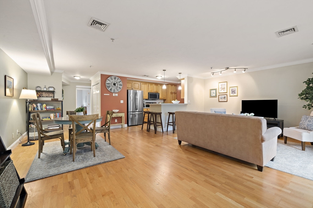 4 Forge Pond # C Property Photo 10