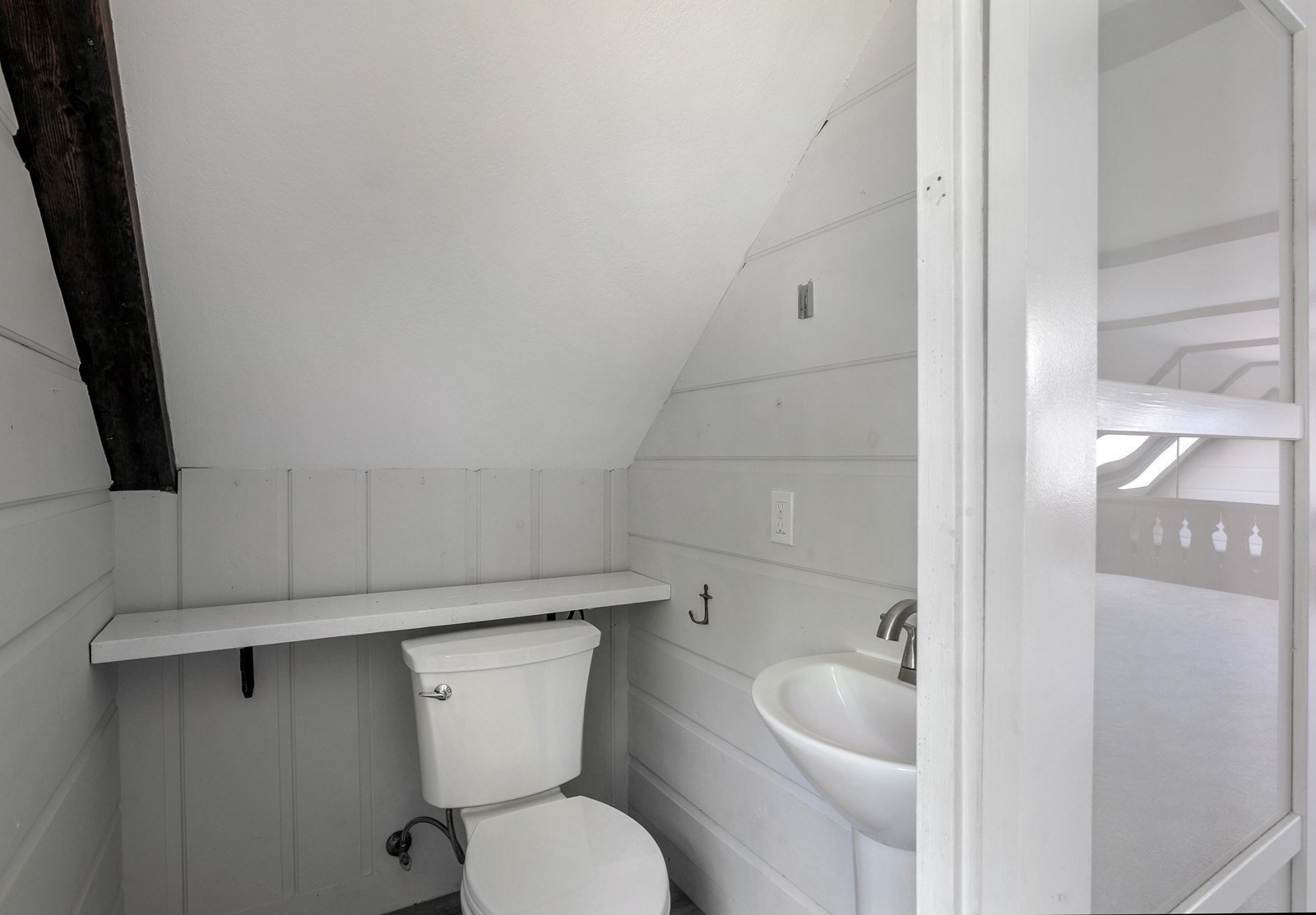 100 Old Oaken Bucket Rd. Property Photo 18