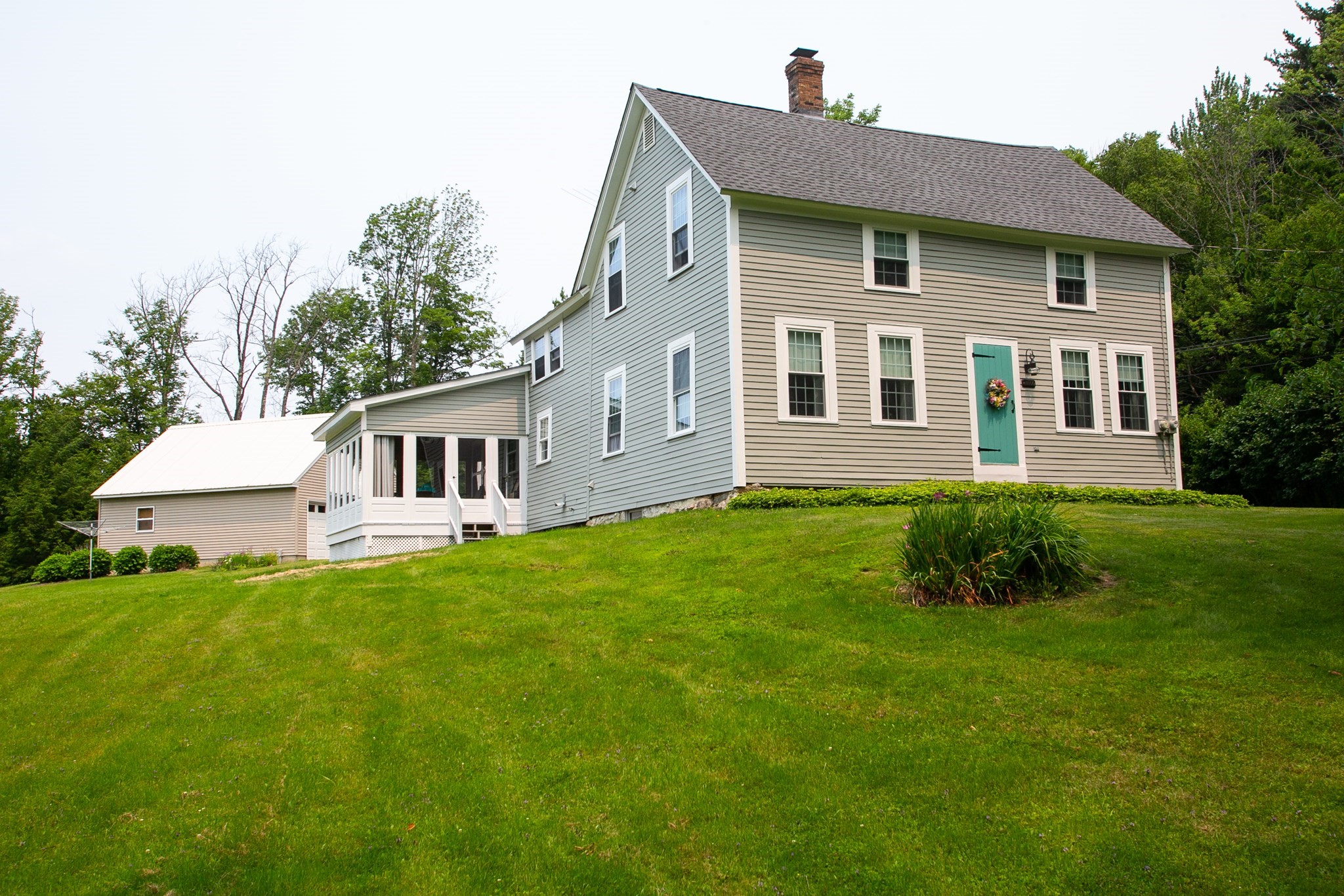 154 Leshure Rd Property Photo 3