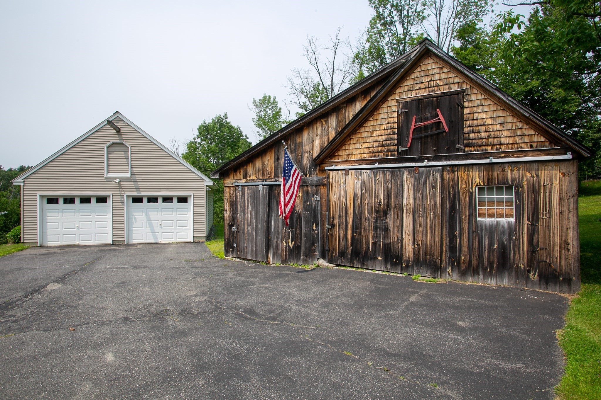 154 Leshure Rd Property Photo 4