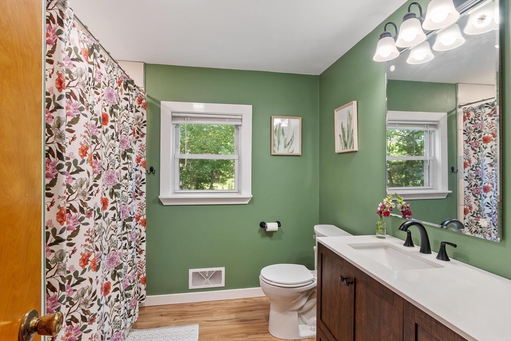 84 Fern Ave. Property Photo 19