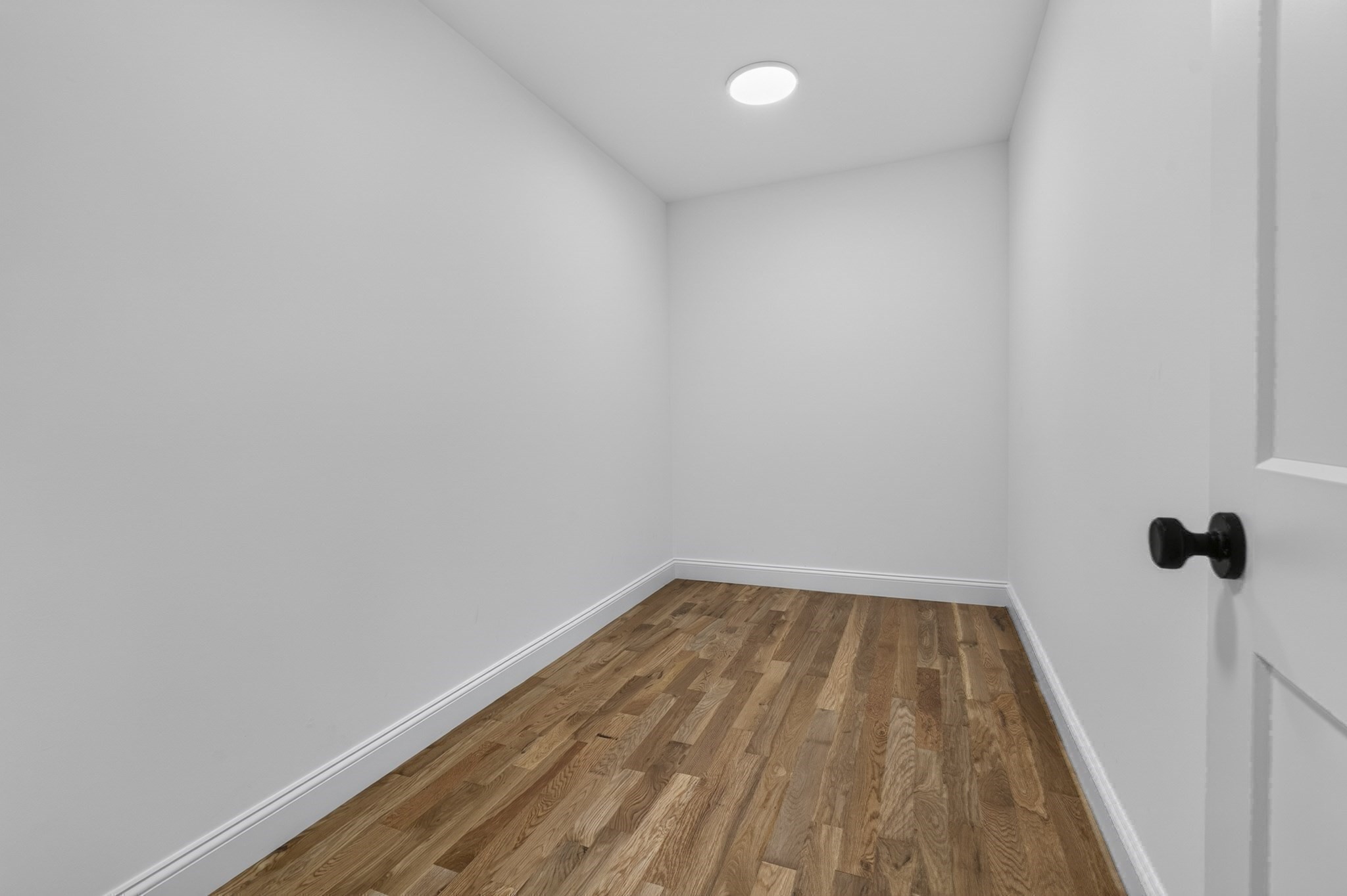 27 Rollins # A Property Photo 28