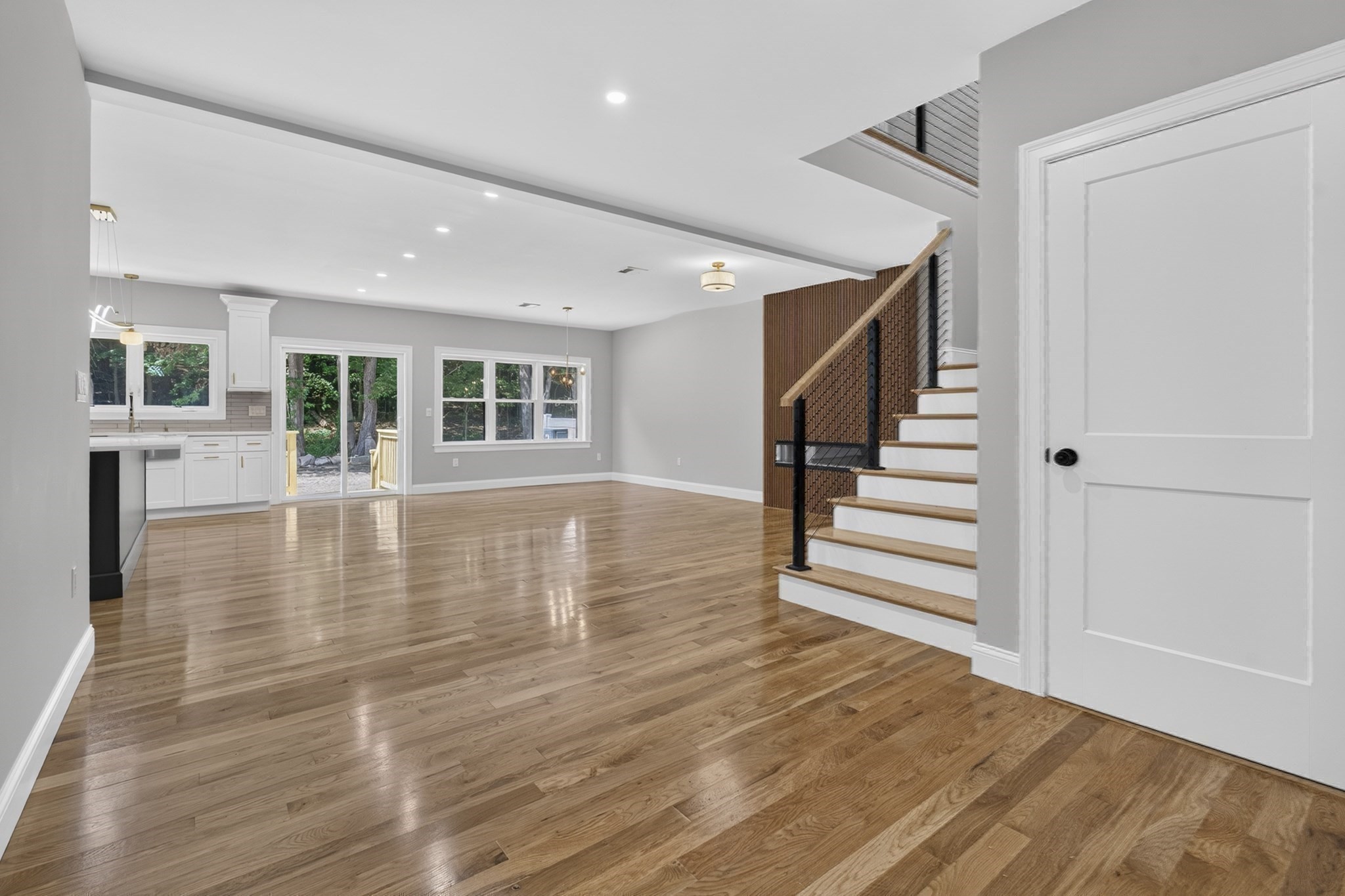 27 Rollins # A Property Photo 31