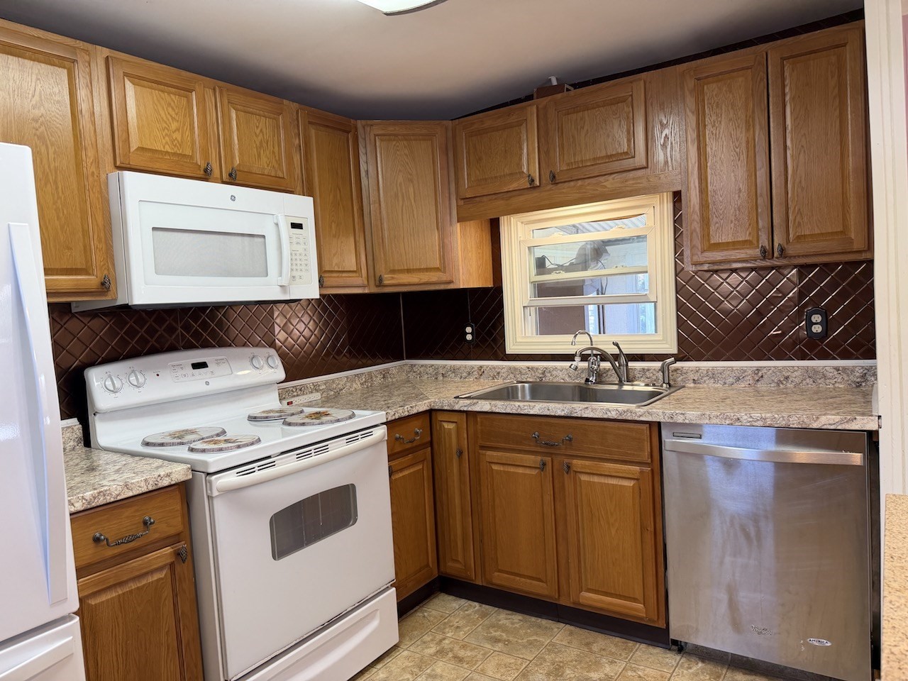 8 First Avenue Property Photo 13