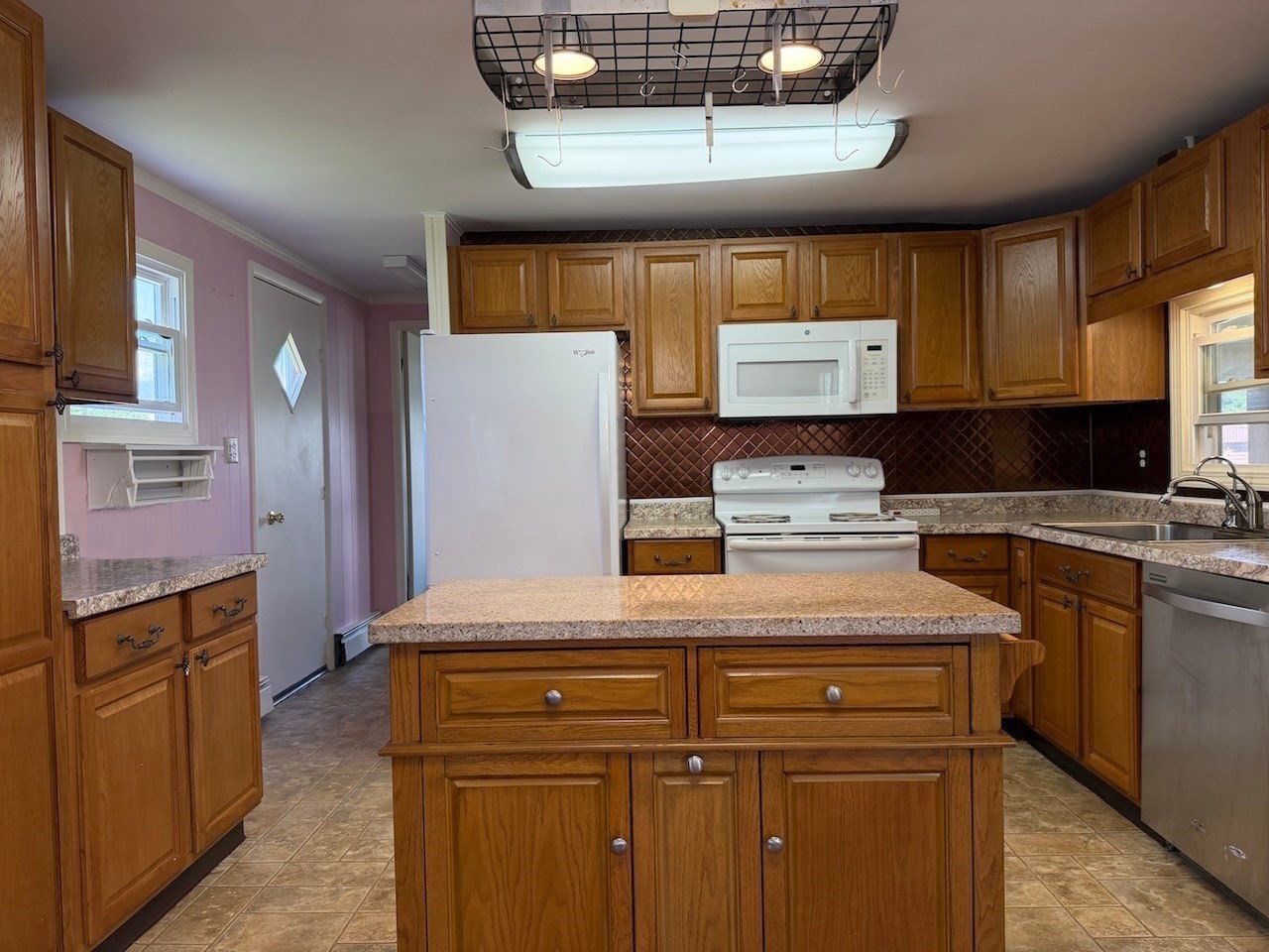 8 First Avenue Property Photo 24