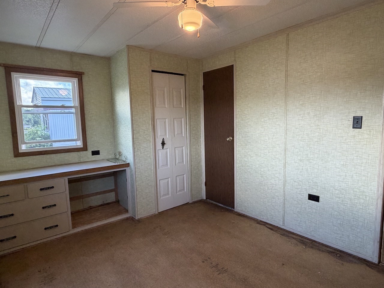 8 First Avenue Property Photo 26