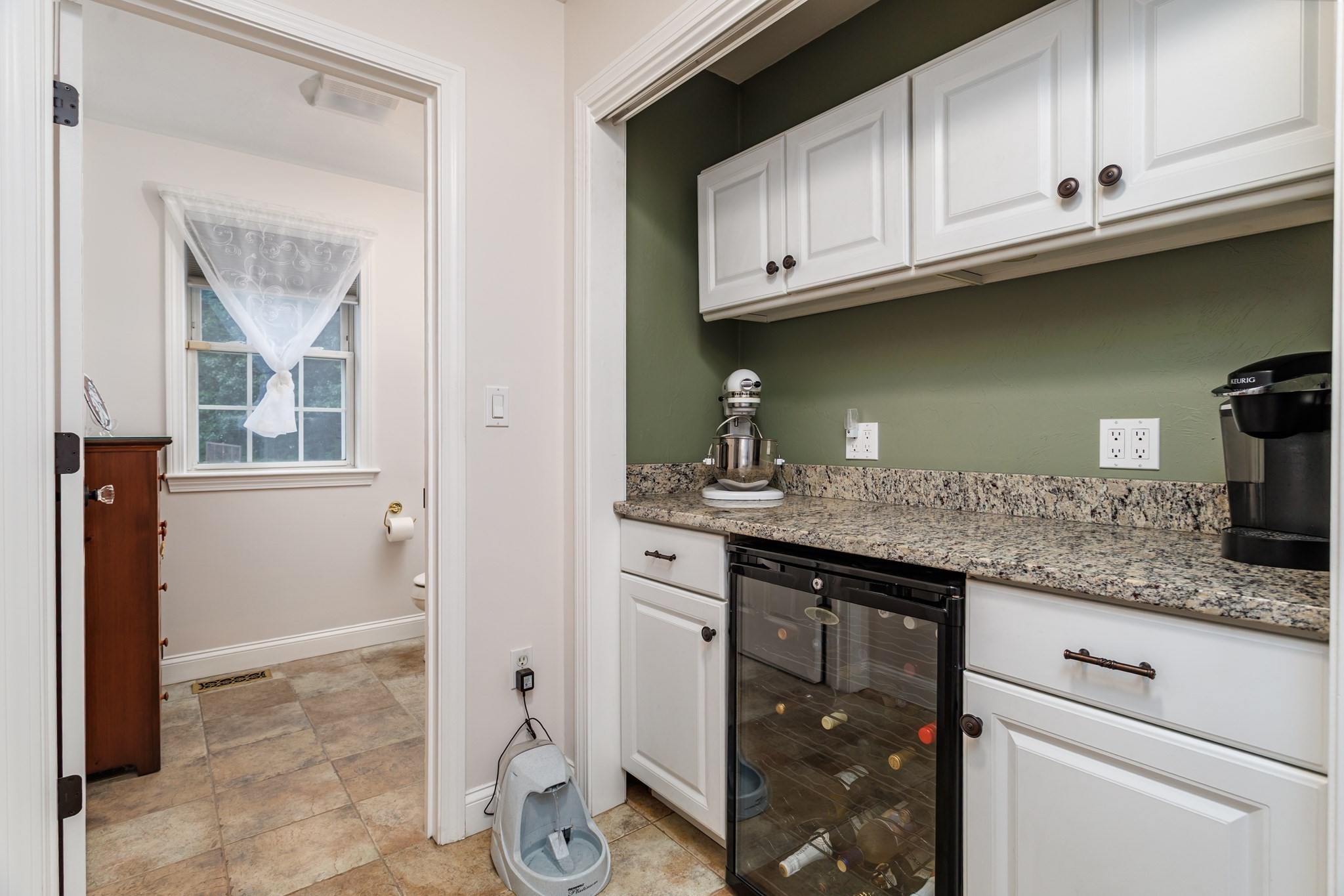 562 Mendon Rd Property Photo 8