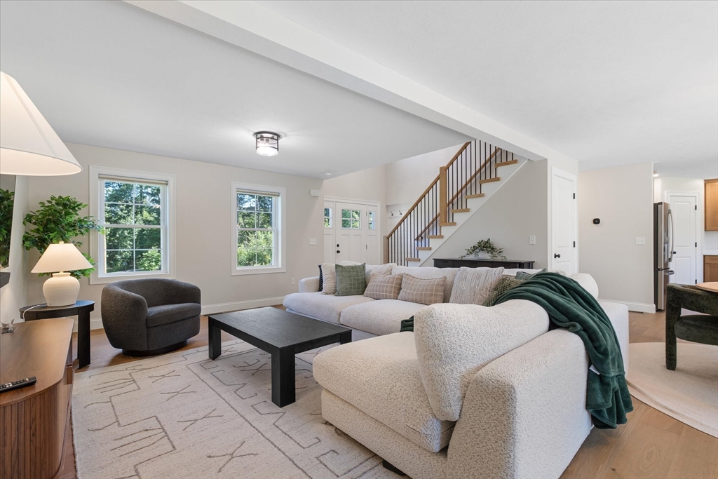140 Willard Road Property Photo 4