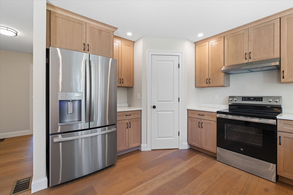 140 Willard Road Property Photo 15
