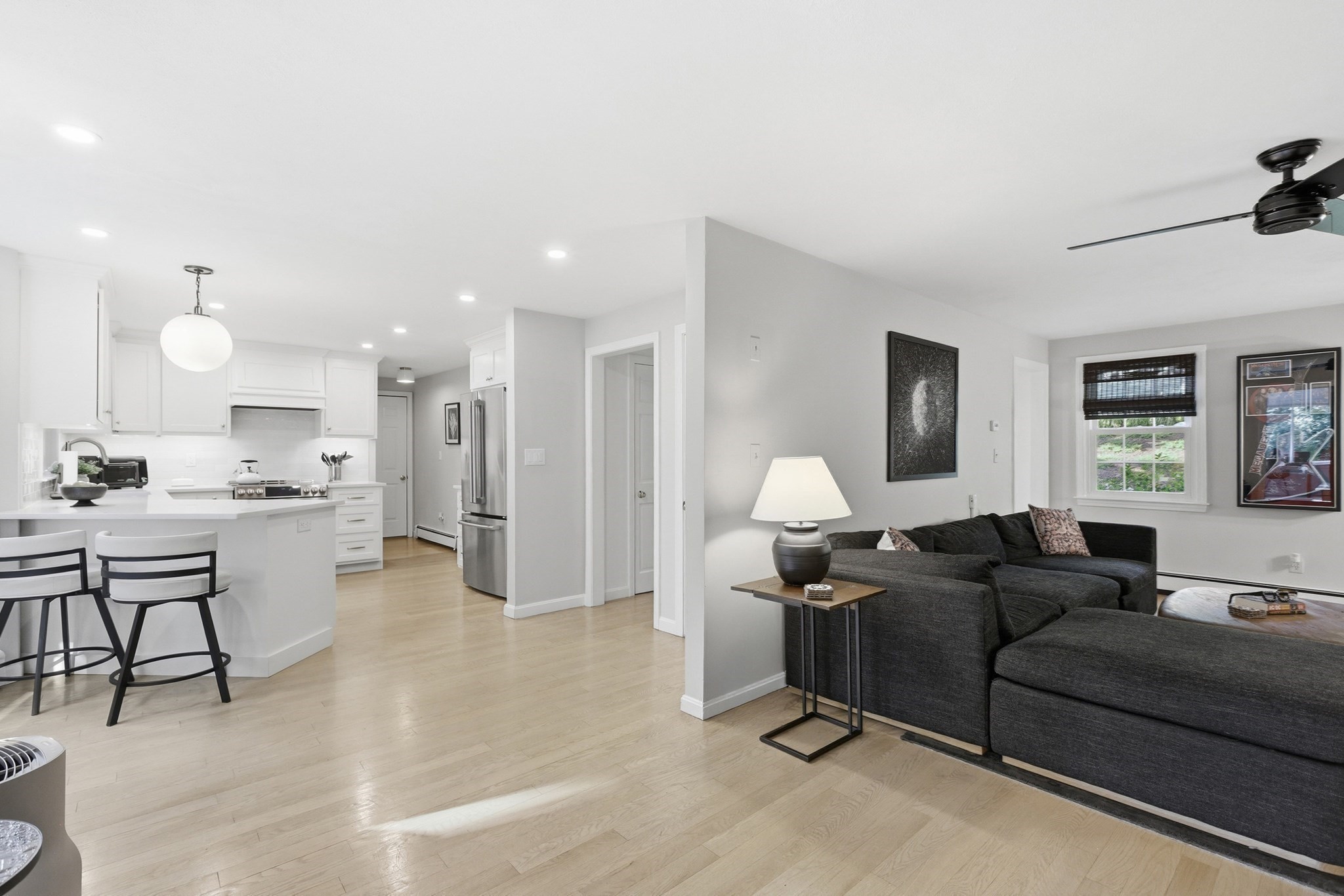 2 Harley Ln Property Photo 10