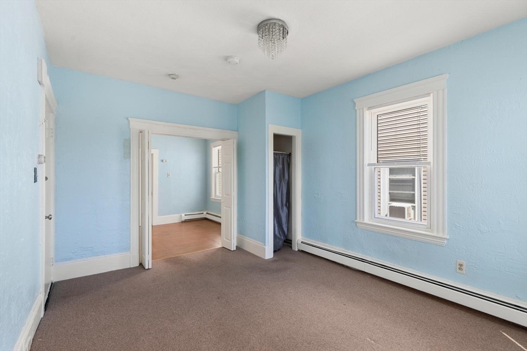 19 Fernwood Ave Property Photo 6