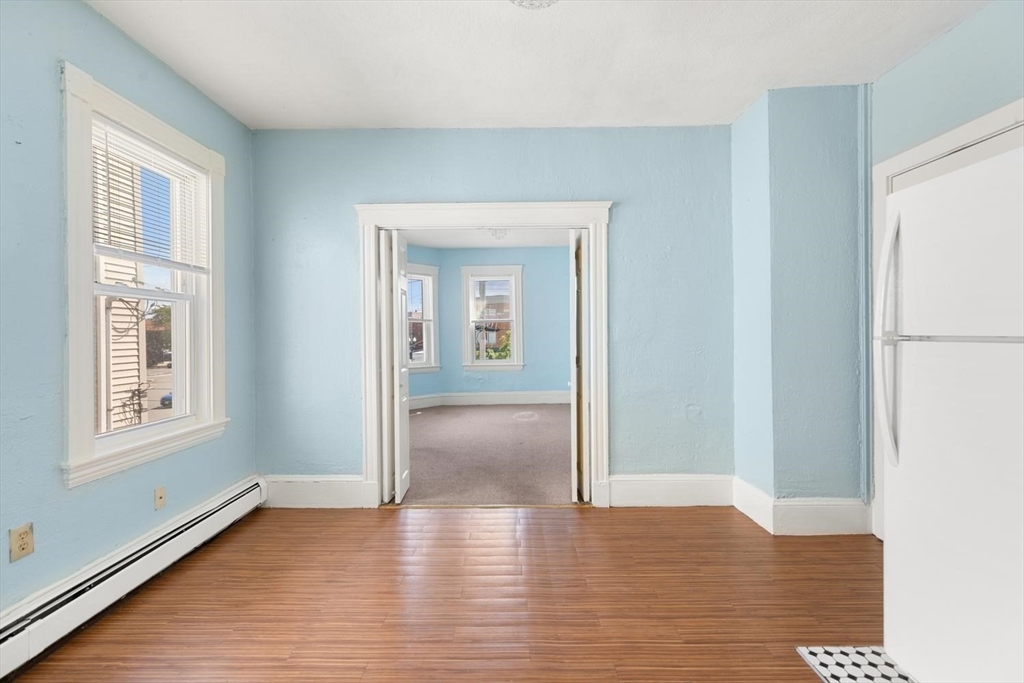 19 Fernwood Ave Property Photo 8