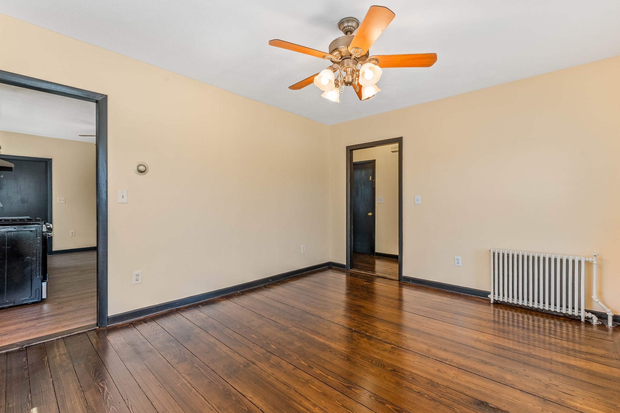 1457 Hyde Park Ave # 2 Property Photo 9