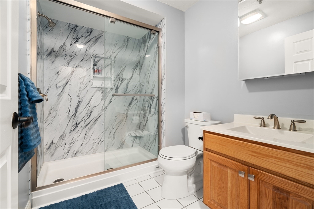 717 Washington St # F Property Photo 20