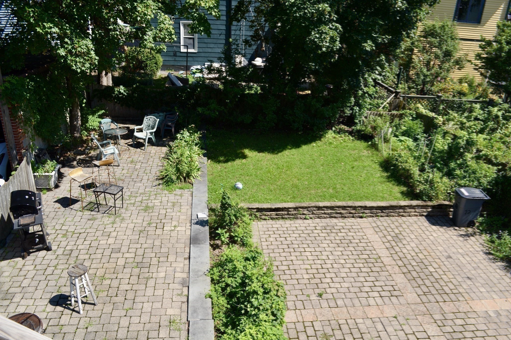 13 Howe St Property Photo 27