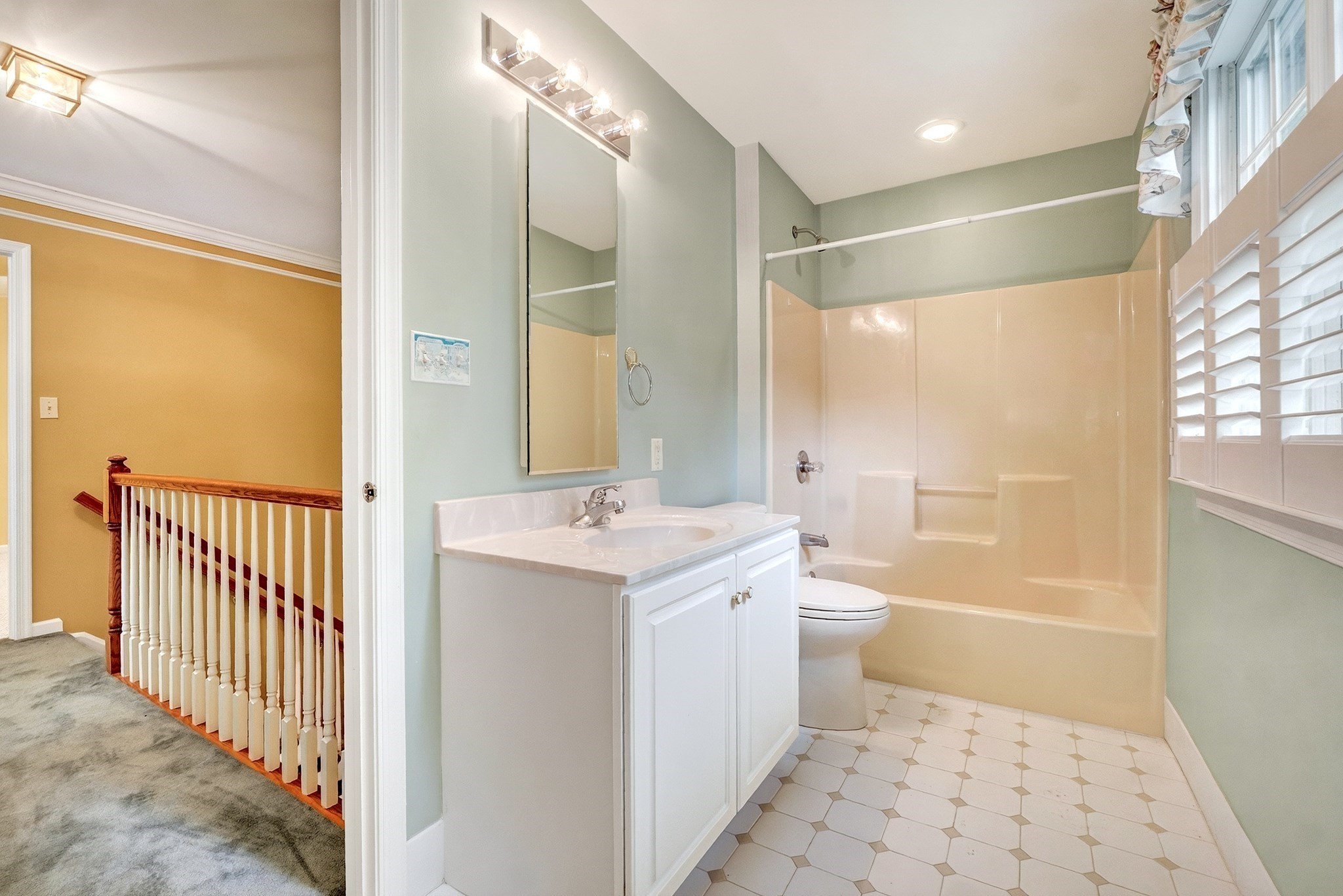 15 Hawthorne Lane # 15 Property Photo 16