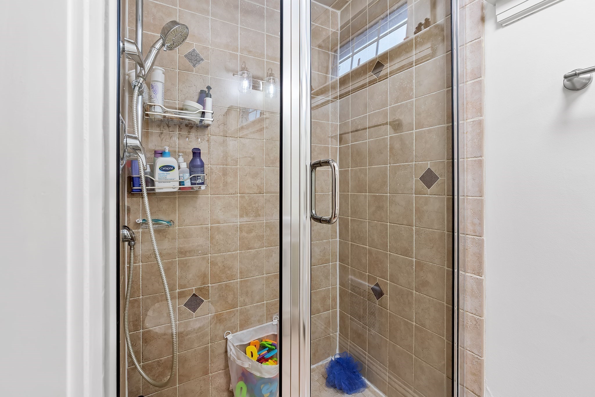 2-4 Chisholm Ln # 3 Property Photo 10