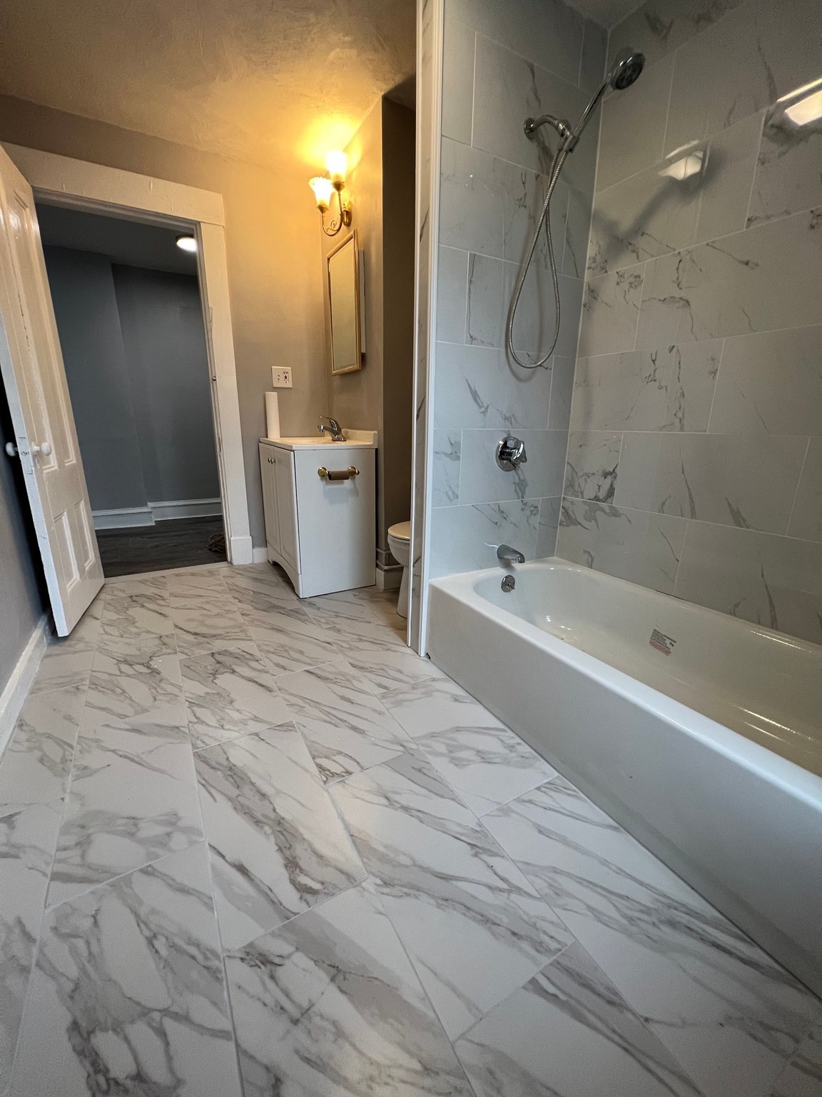 12 Bellevue St # 2 Property Photo 1