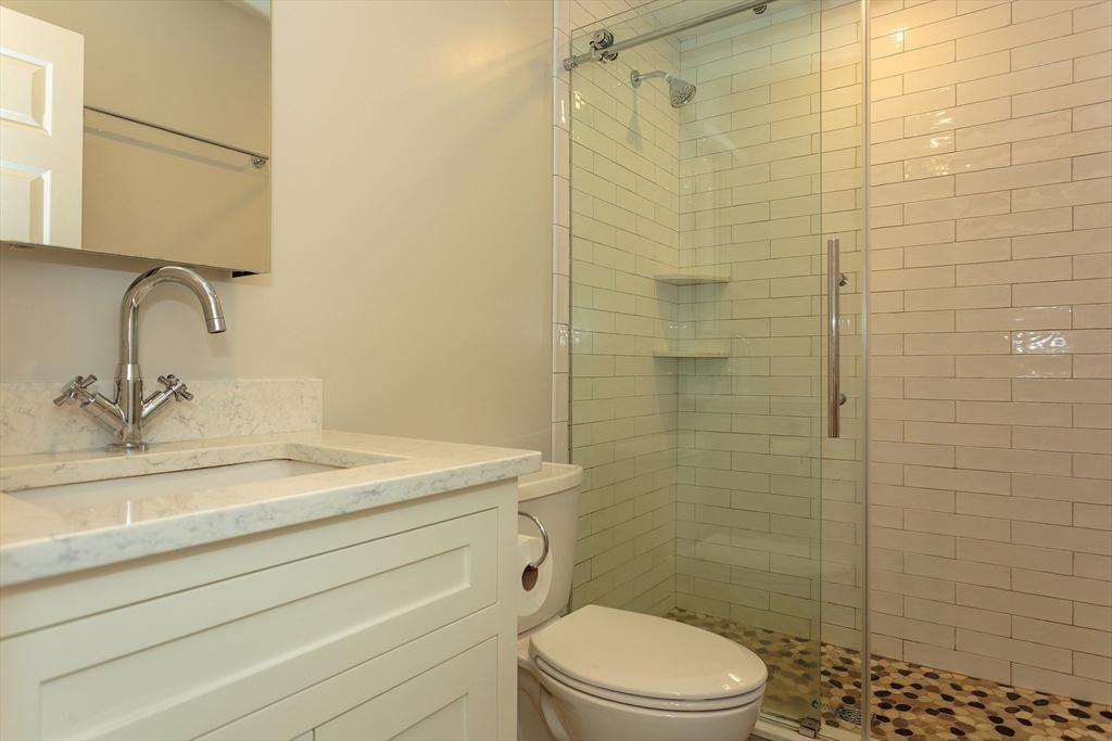 666 Main Street # 207 Property Photo 20
