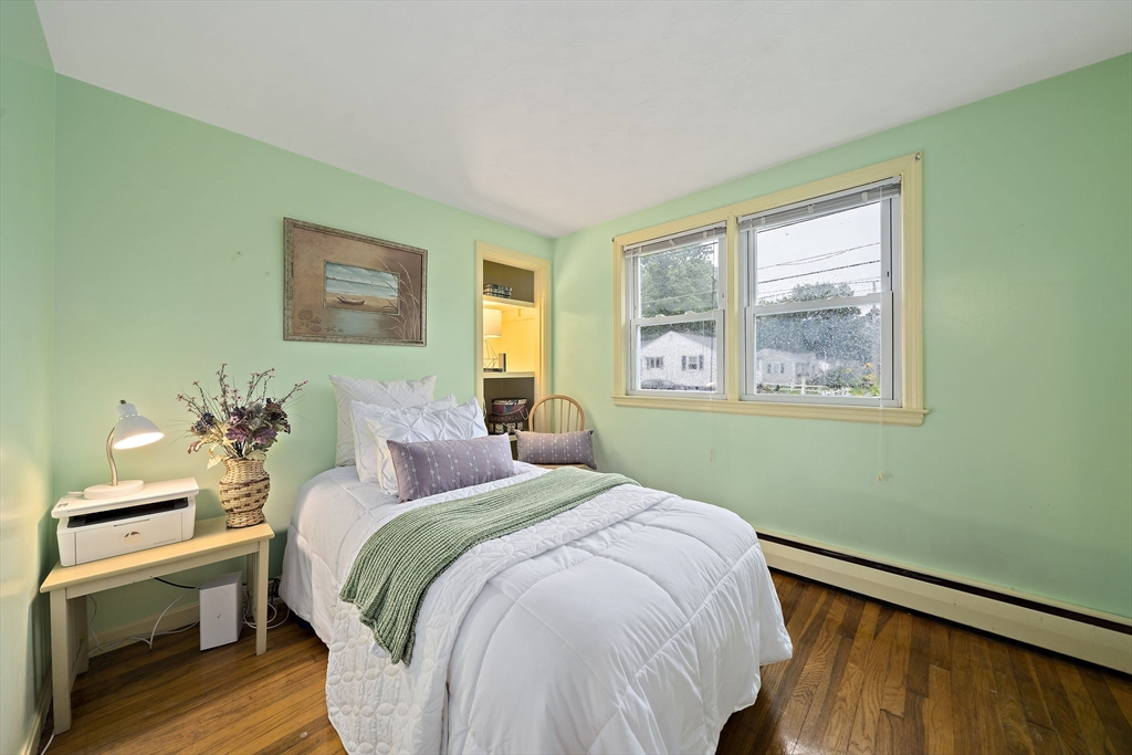 38 Roseen Rd Property Photo 14