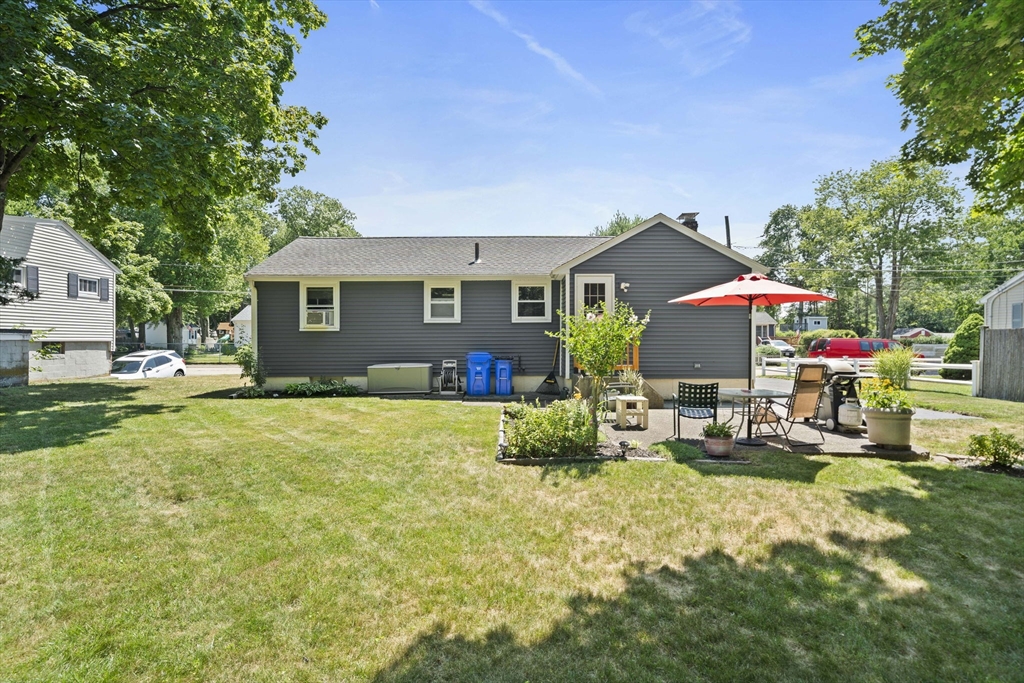 38 Roseen Rd Property Photo 22