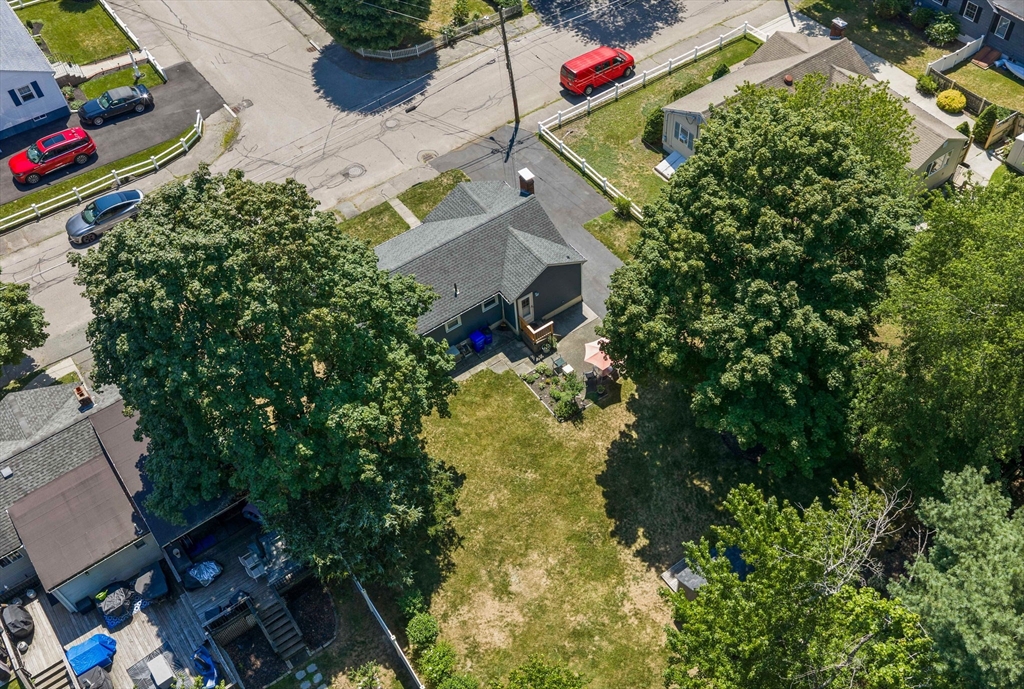 38 Roseen Rd Property Photo 29