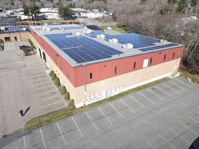 1034 Pearl St Property Photo 4