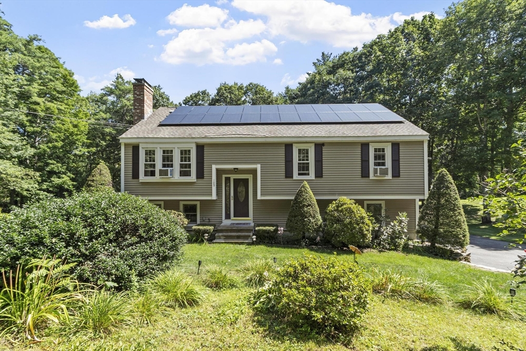 109 Hale Rd Property Photo 1