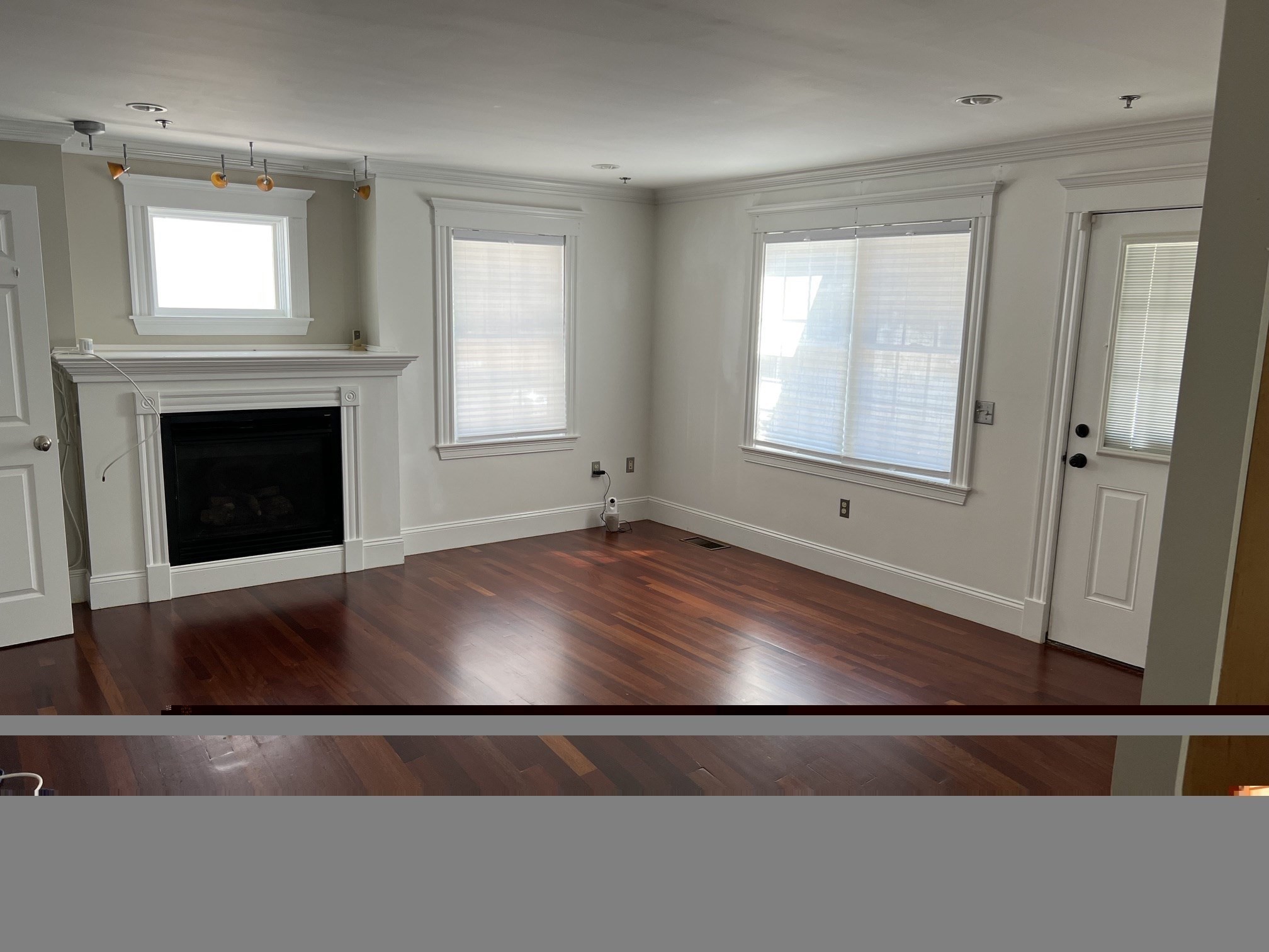 190 Sydney St # A Property Photo 1