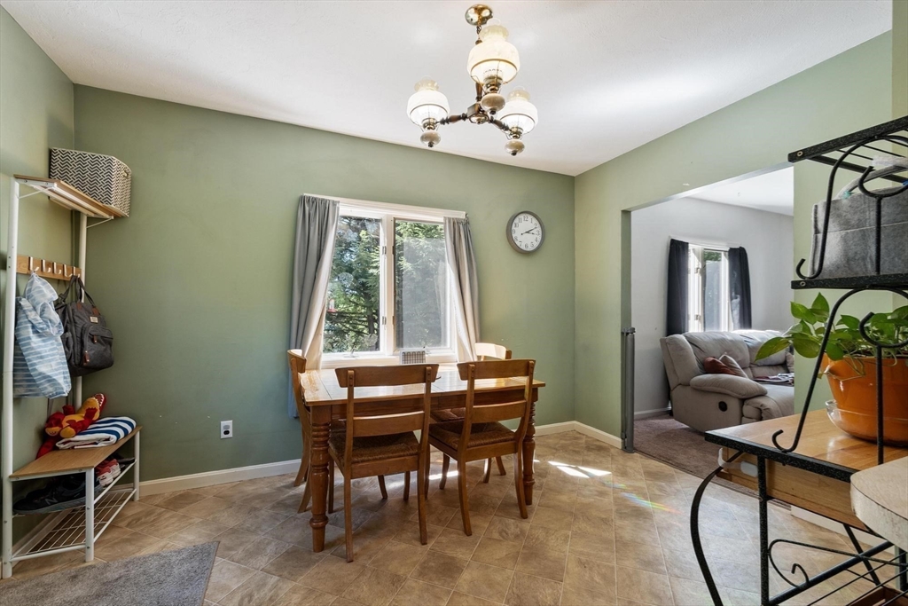 2 Williams Street Property Photo 8