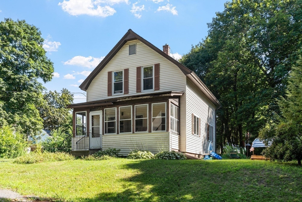 2 Williams Street Property Photo 24
