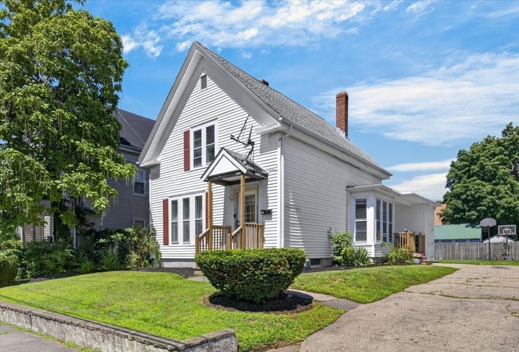 171 Bartlett St
