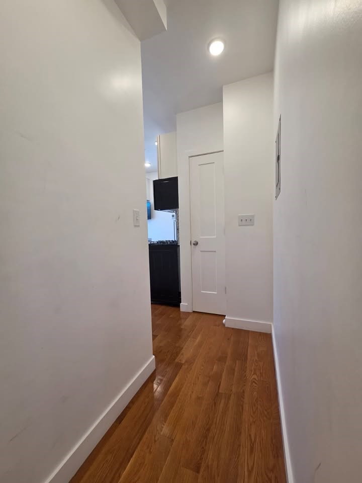 16 Fifth St # 11 Property Photo 6