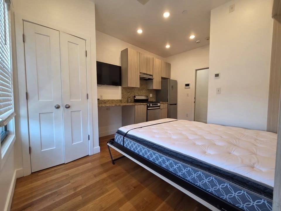 21 Fifth St # 24 Property Photo 3