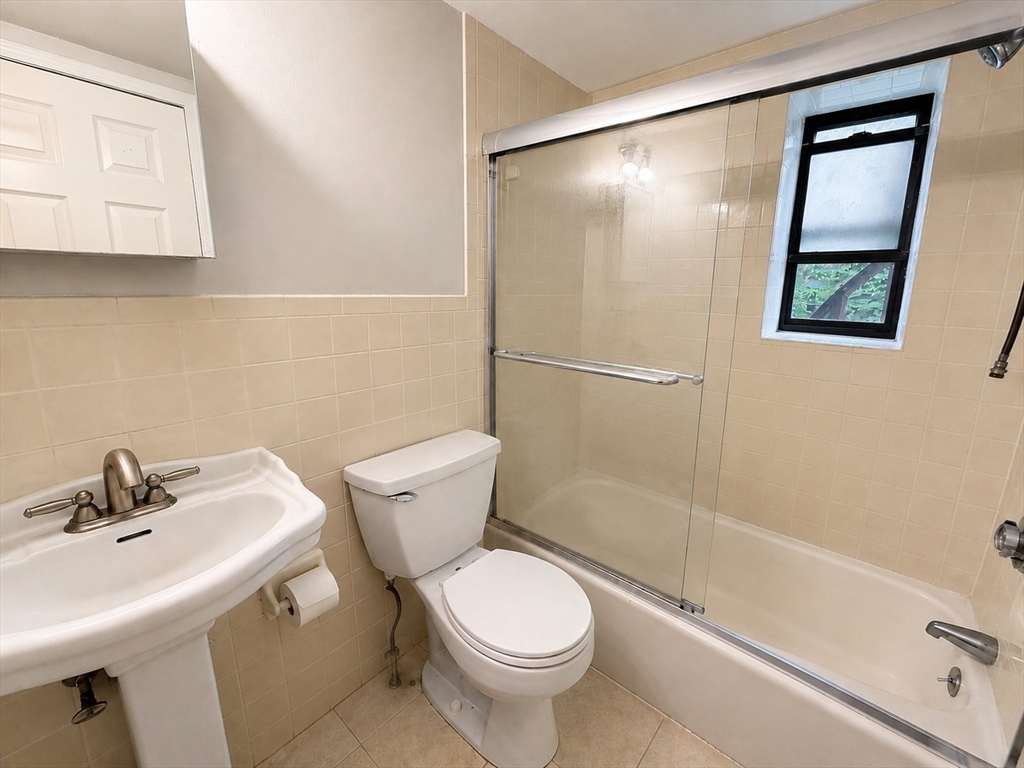 206 Endicott St # 3 Property Photo 11