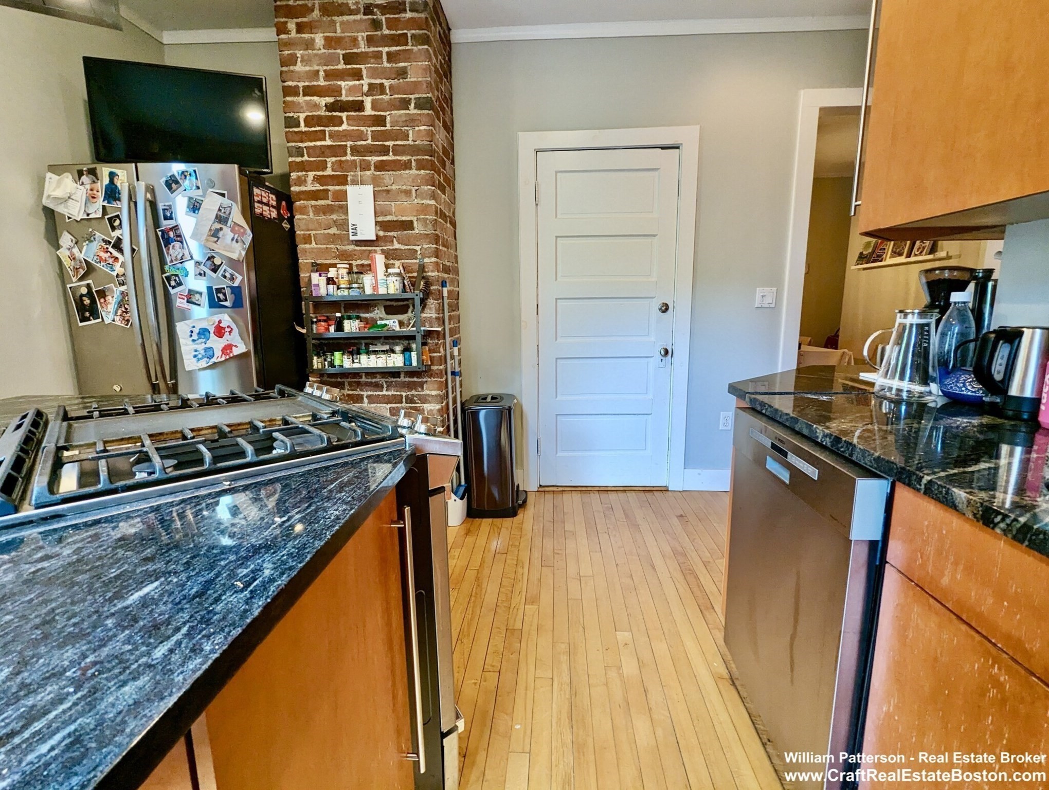 315 Harvard St # 2 Property Photo 4