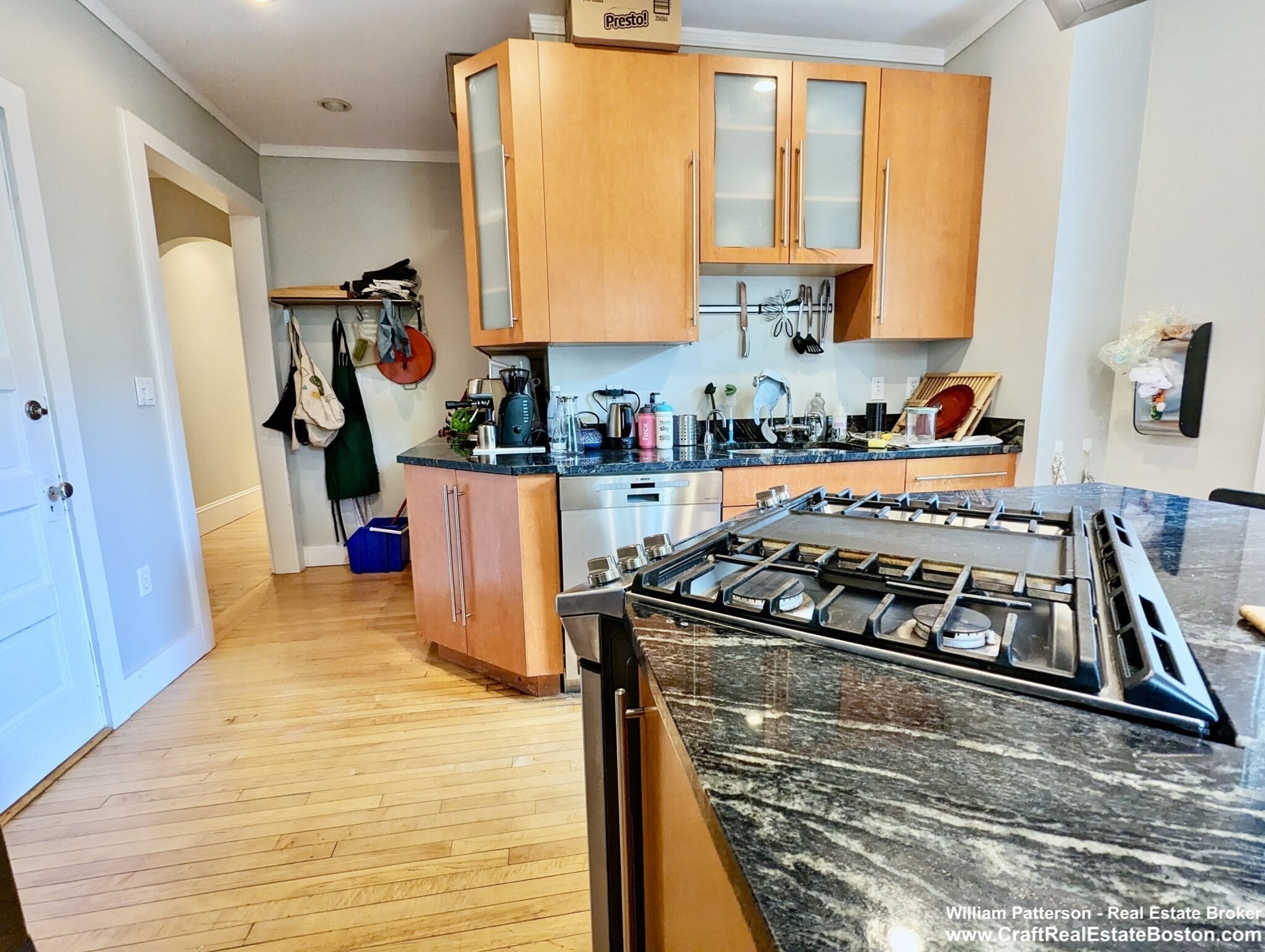 315 Harvard St # 2 Property Photo 5