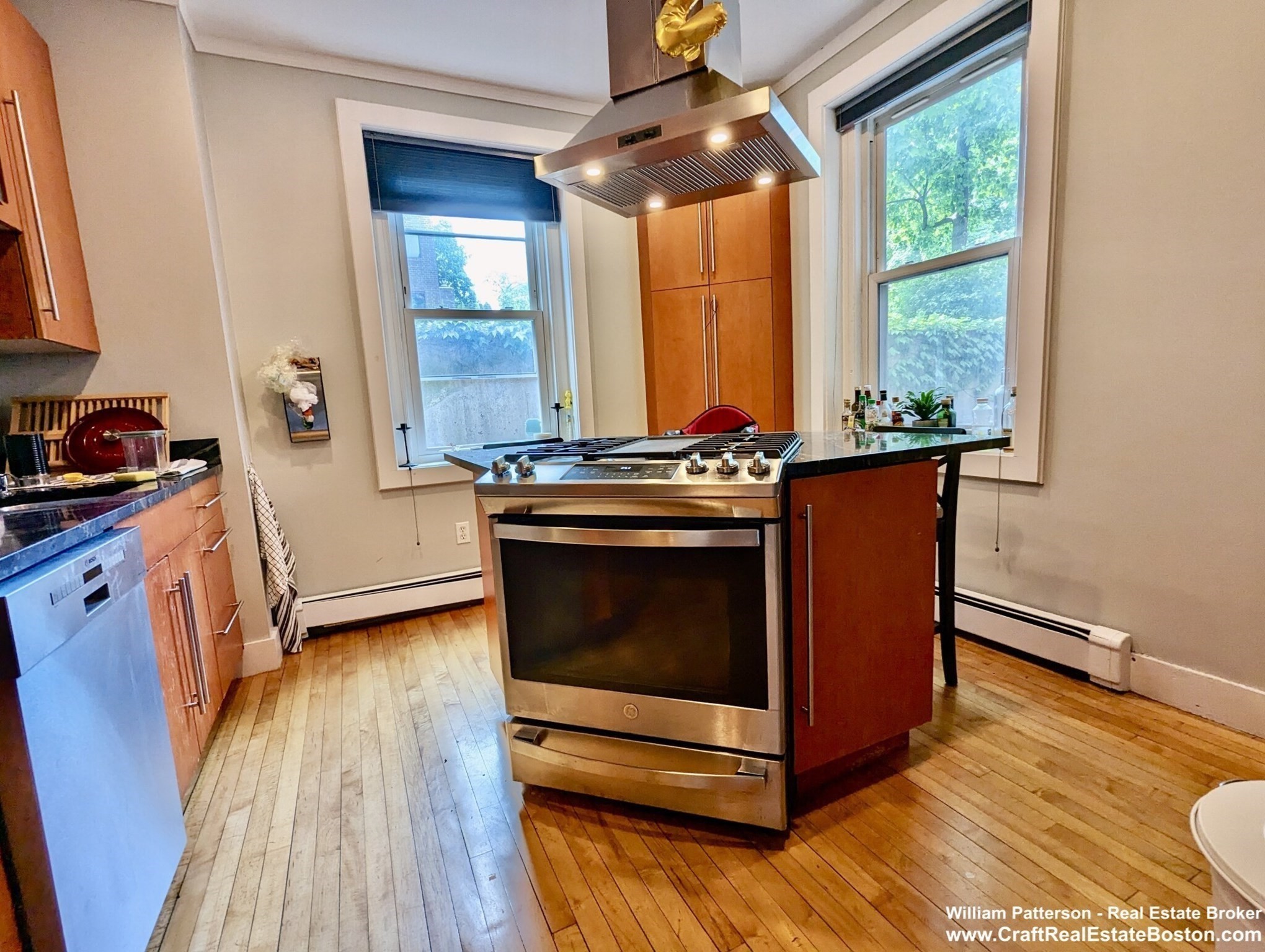 315 Harvard St # 2 Property Photo 9