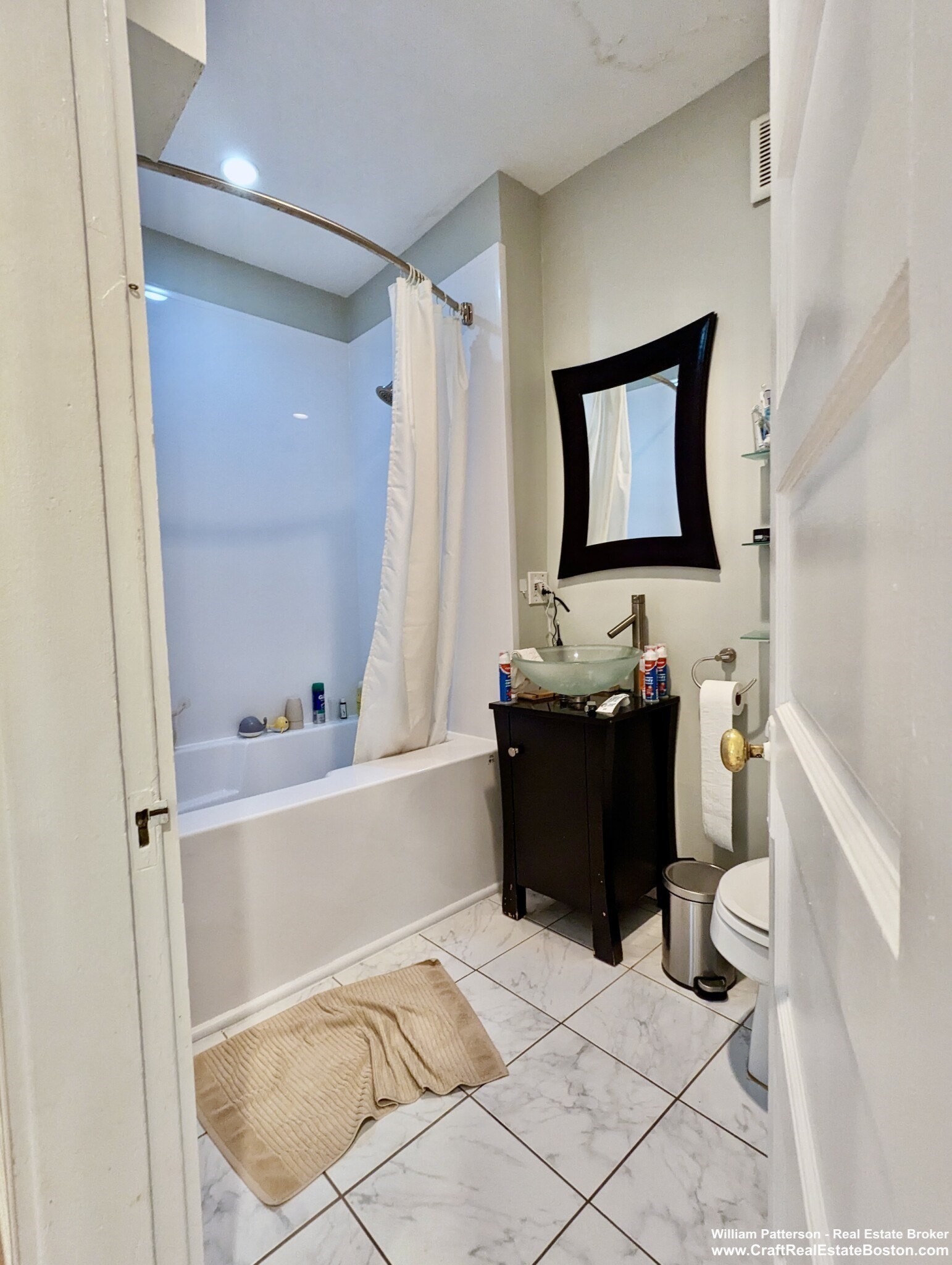 315 Harvard St # 2 Property Photo 19