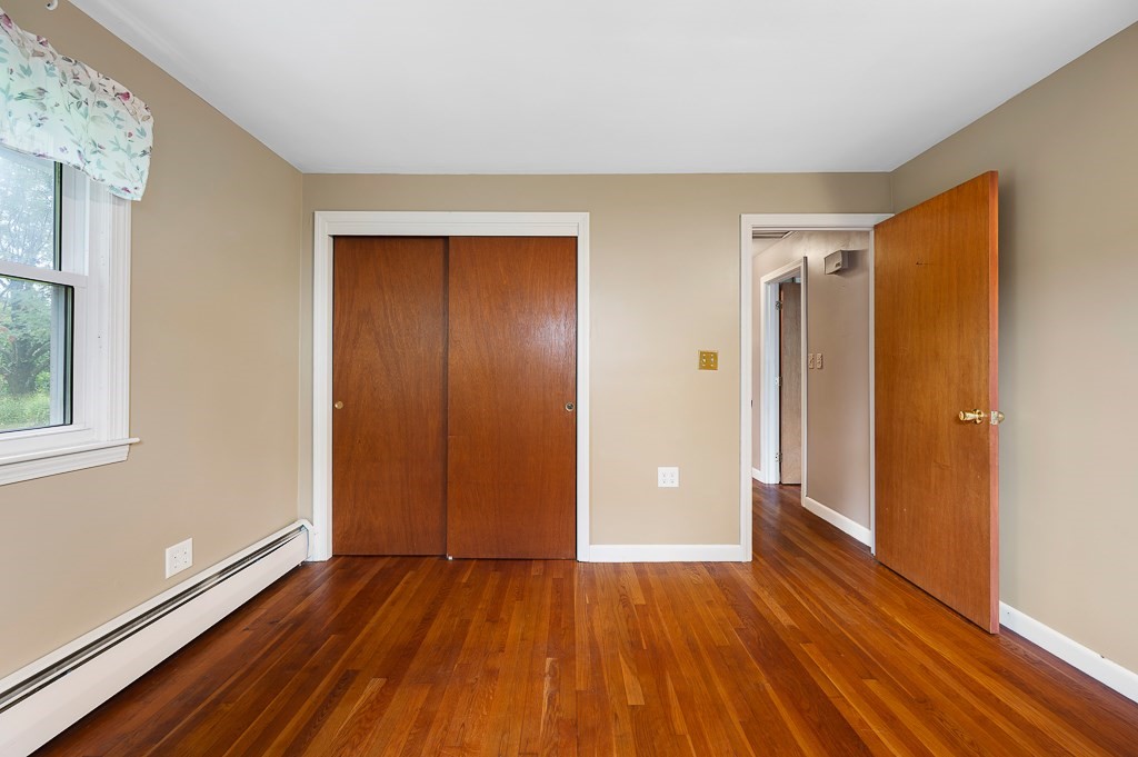 11 Lyndale Rd Property Photo 7