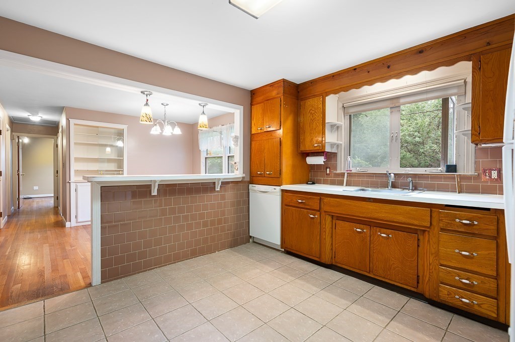11 Lyndale Rd Property Photo 23