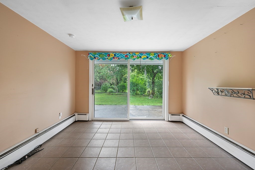 11 Lyndale Rd Property Photo 25
