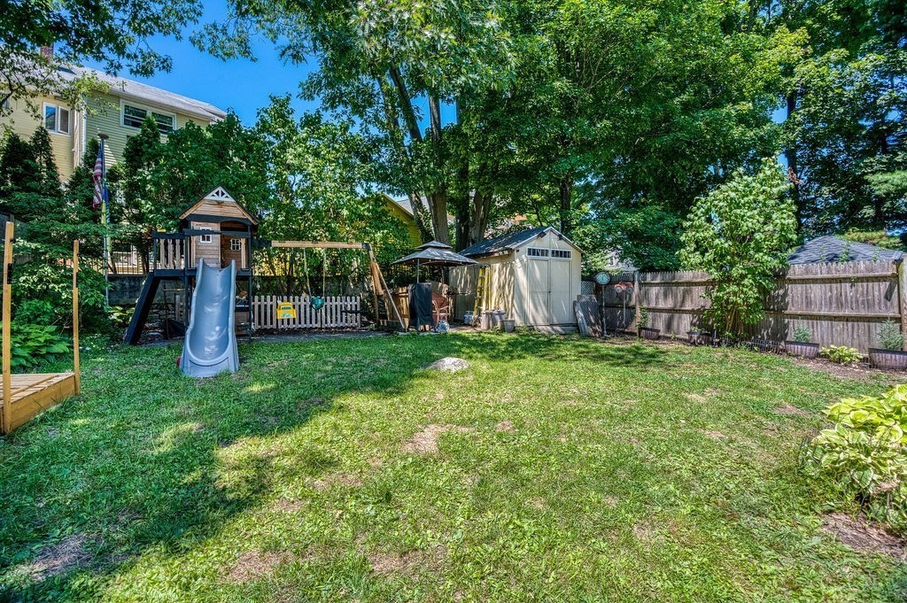 120 Brown Ave Property Photo 9