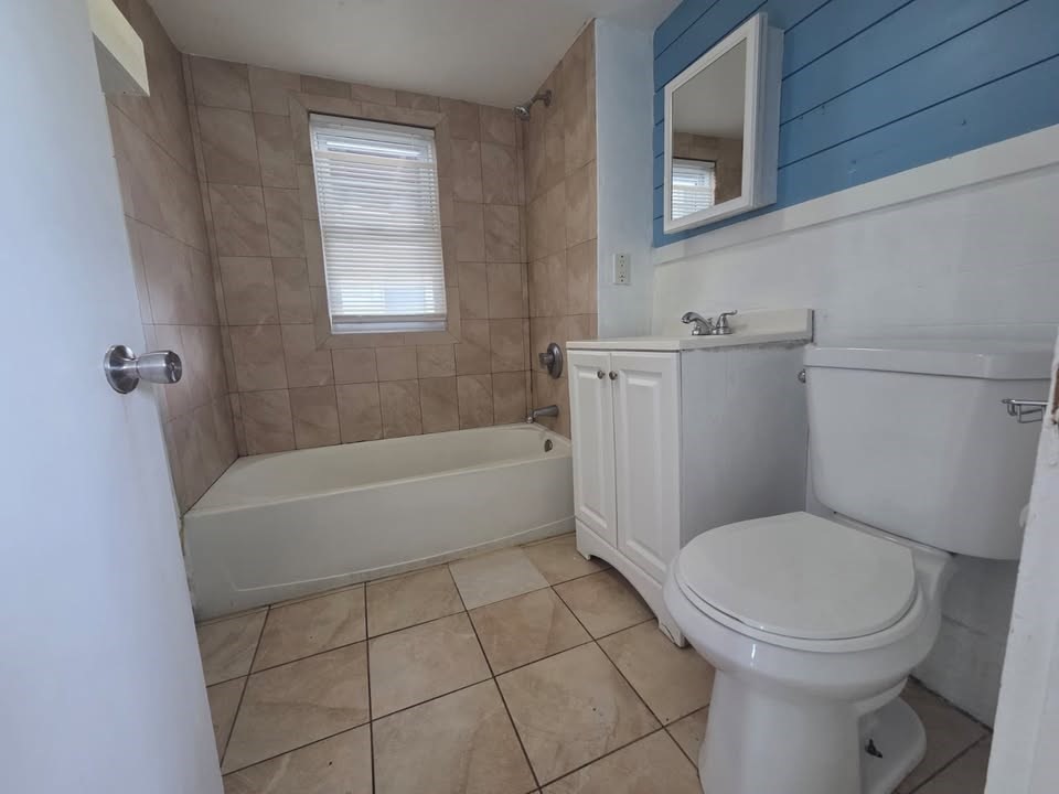 133 Chesnut St # 6 Property Photo 12