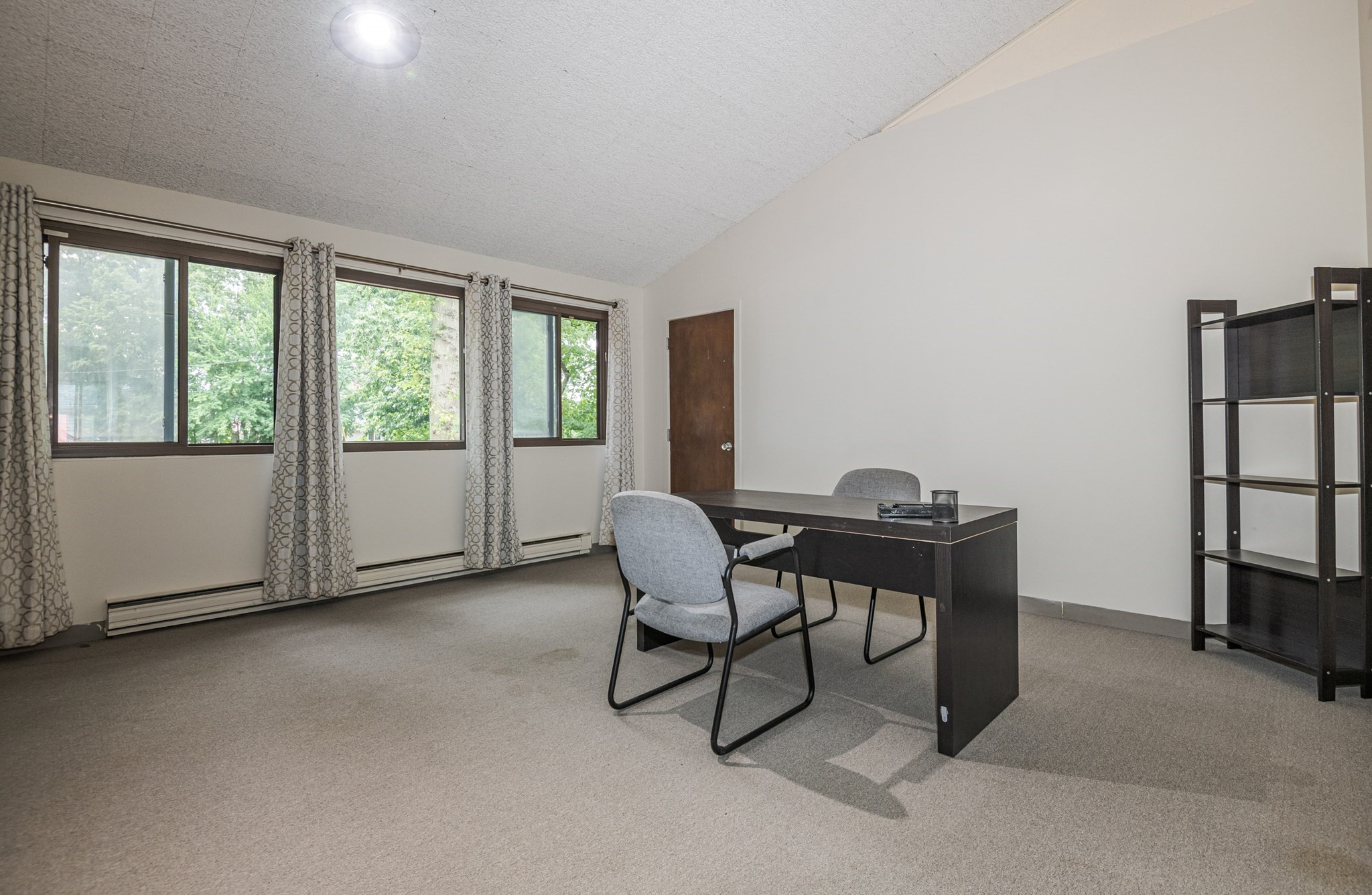 33 Lake Street Property Photo 7
