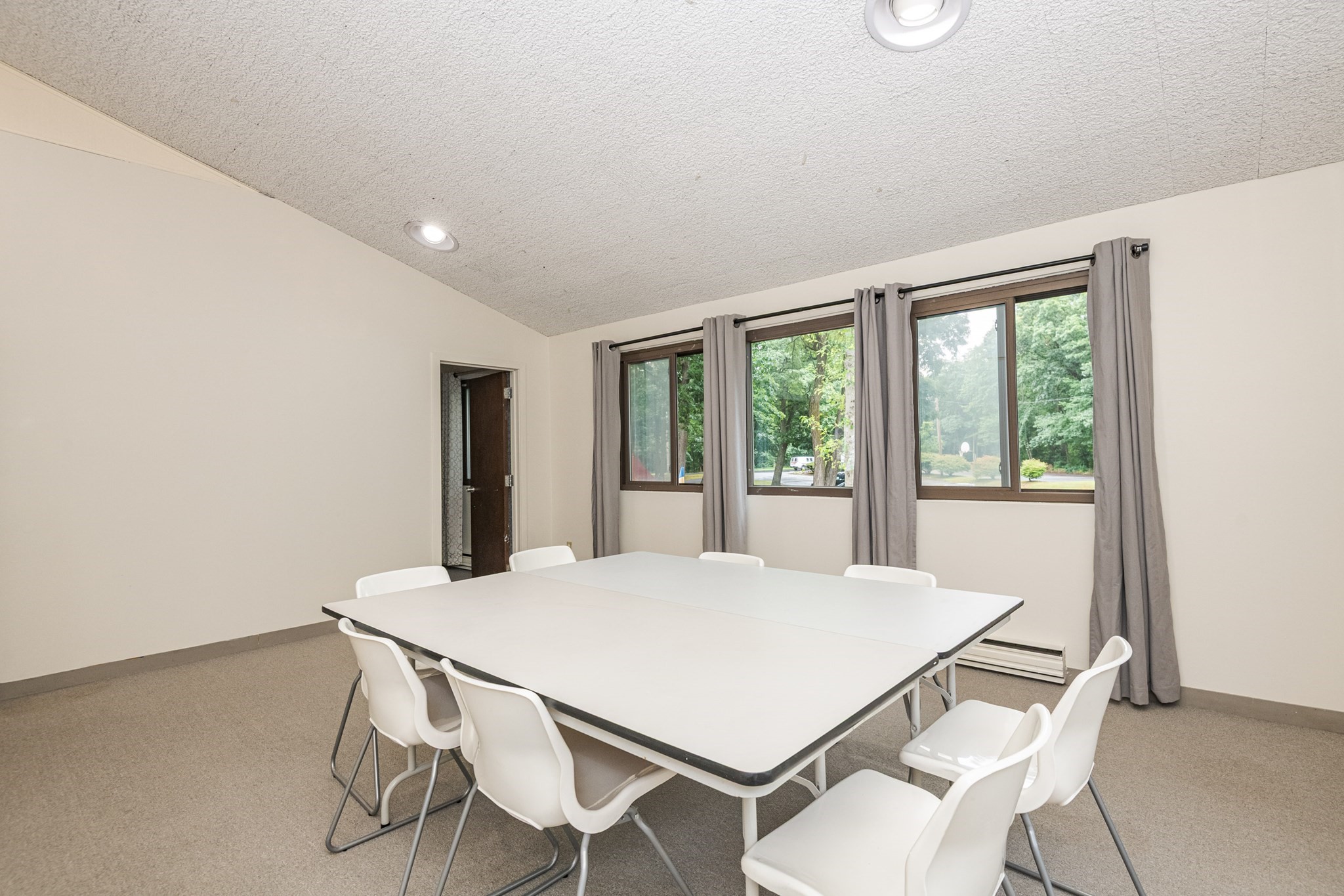 33 Lake Street Property Photo 19