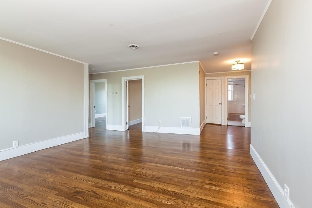 394 Riverway # 12 Property Photo 2